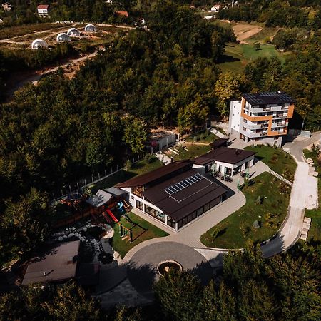 Maiden Water Resort SJJ Buitenkant foto