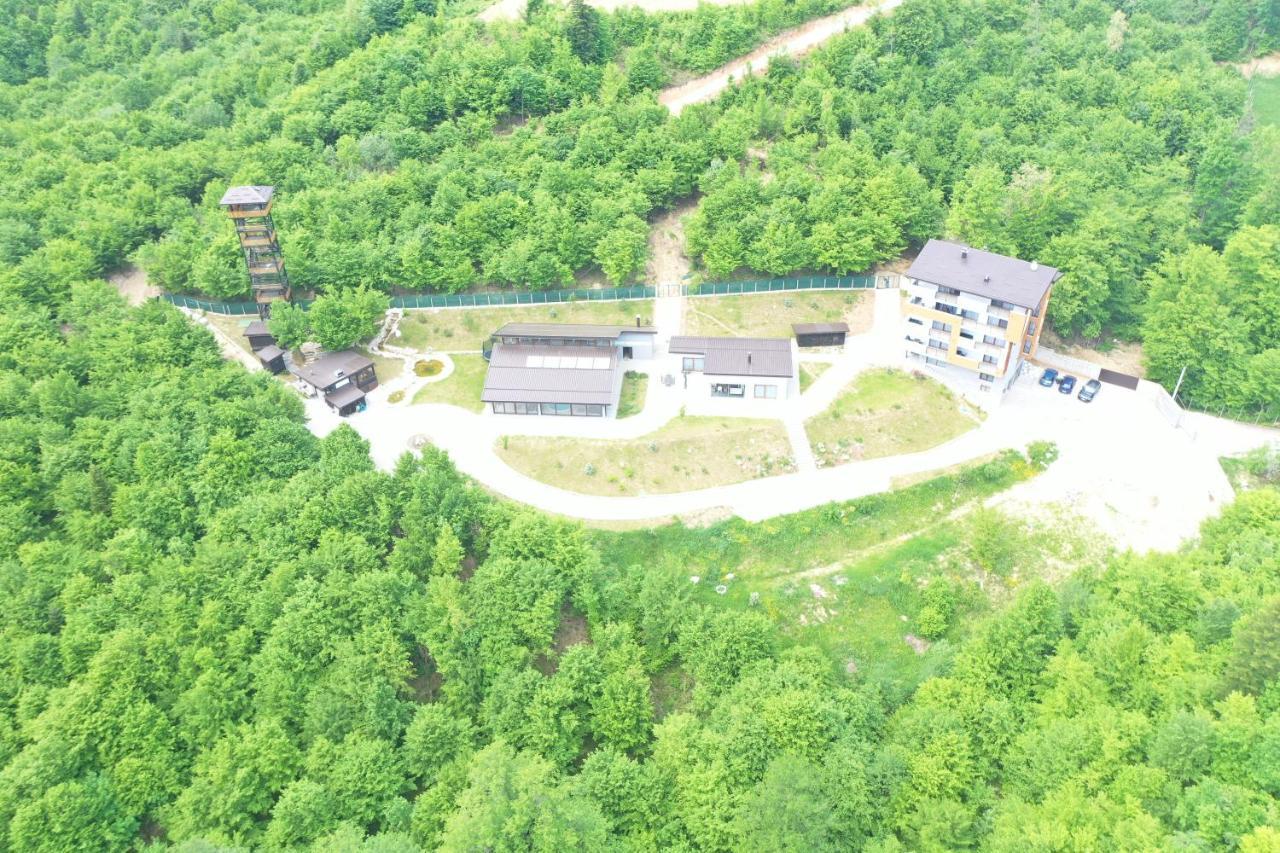 Maiden Water Resort SJJ Buitenkant foto
