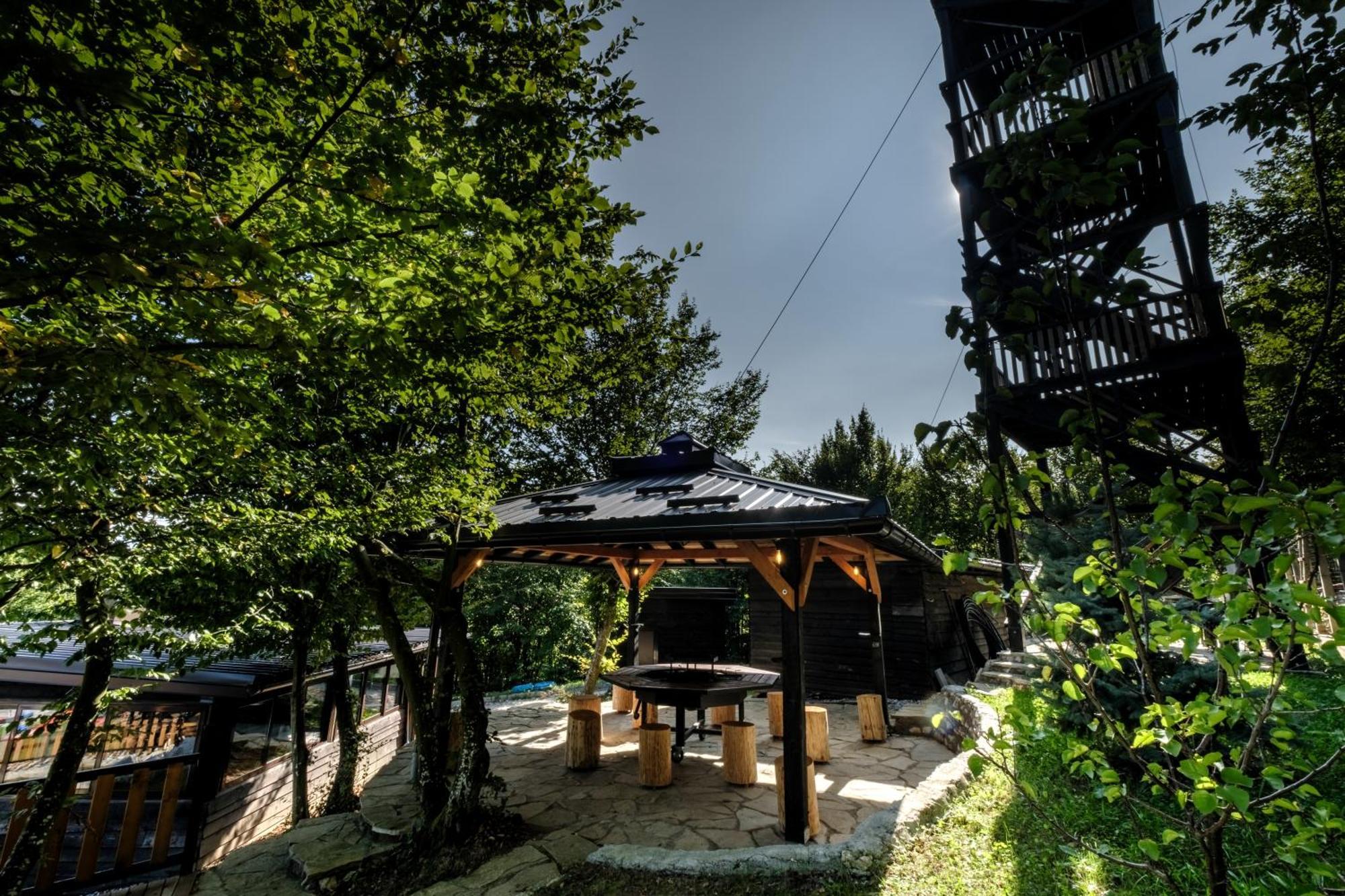 Maiden Water Resort SJJ Buitenkant foto