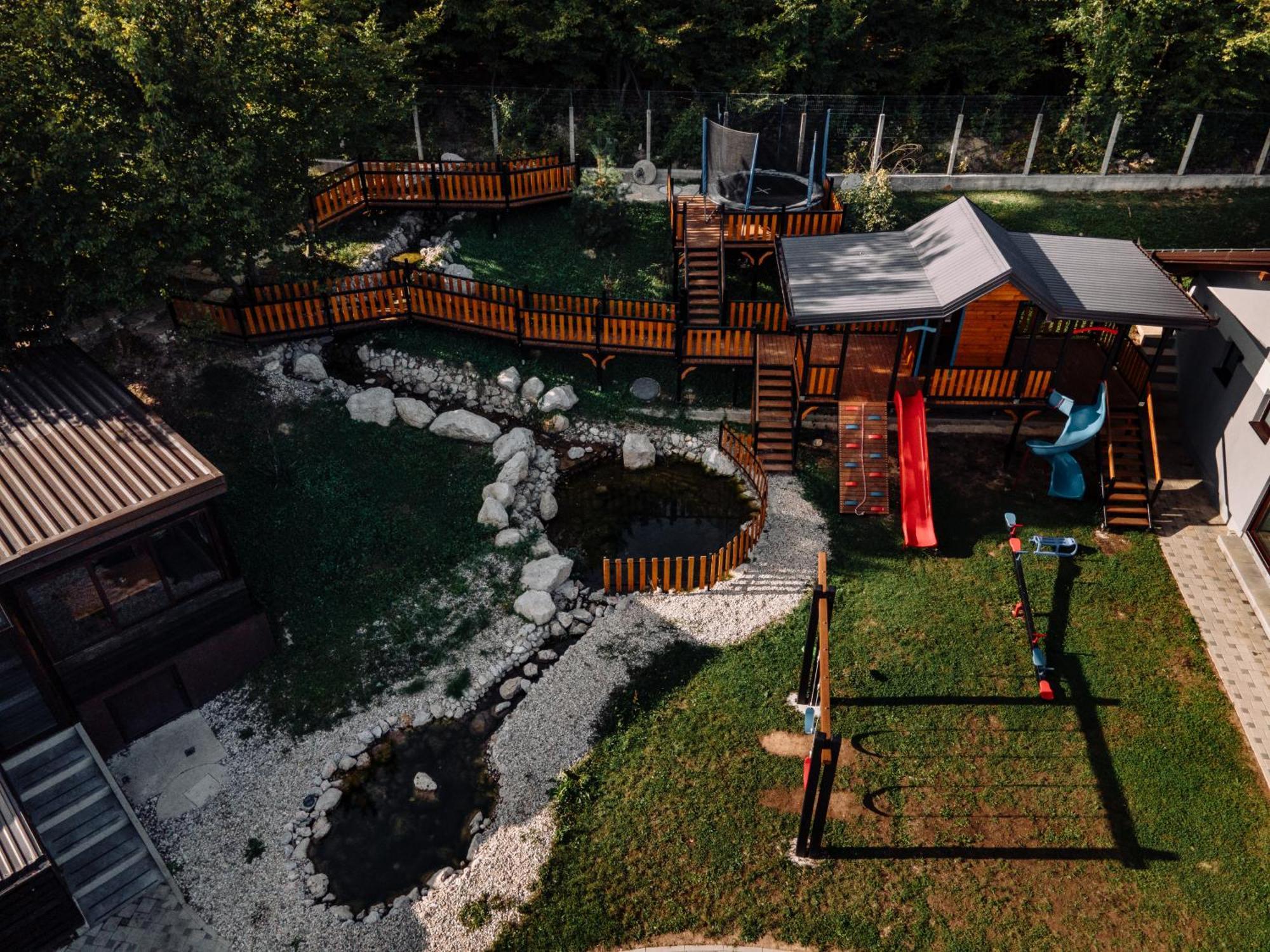 Maiden Water Resort SJJ Buitenkant foto