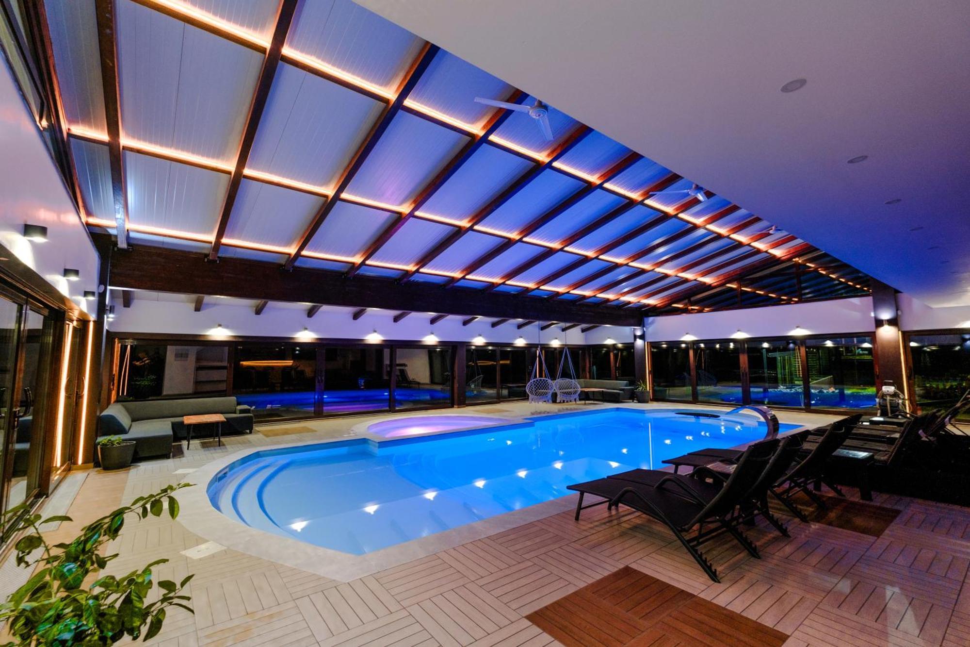 Maiden Water Resort SJJ Buitenkant foto